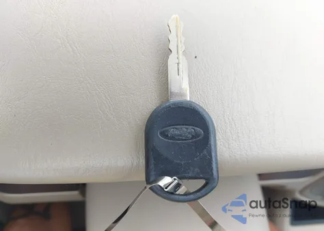 2007 Ford Escape Xlt/Xlt Sport из США, поврежденный, VIN 1FMYU03157KB51504